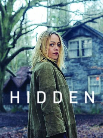 Regarder Hidden - Saison 1 en streaming complet